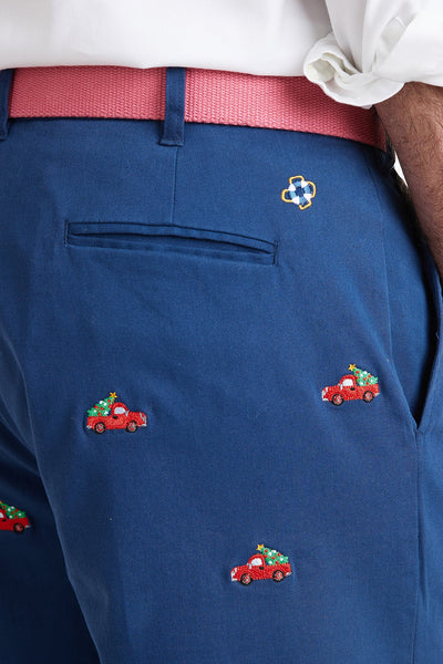 Cisco Short Stretch Twill Nantucket Navy with Christmas Delivery MENS EMBROIDERED SHORTS Castaway Nantucket Island